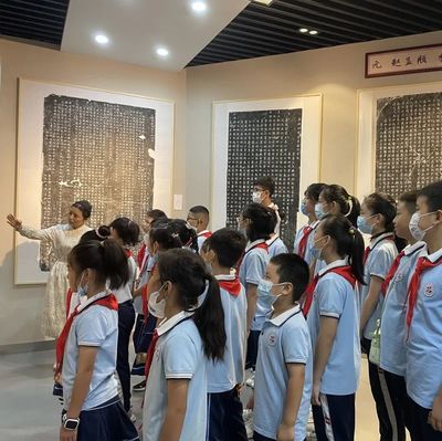 鏡頭下的靈魂對話 組織文化藝術(shù)交流活動(dòng)的藝術(shù)與價(jià)值